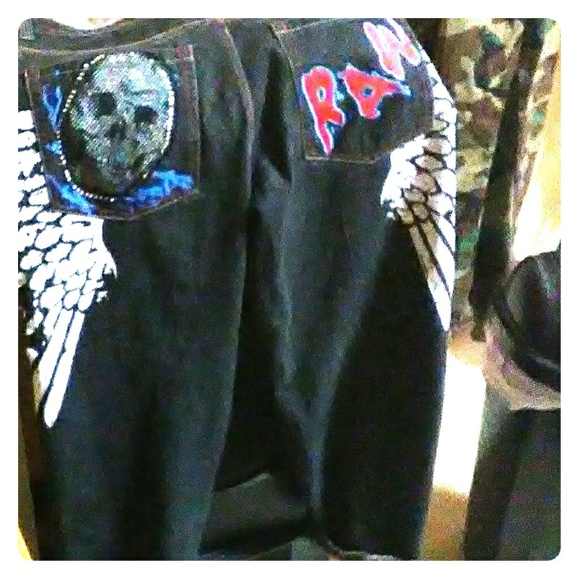 Jeans - Picture 1 of 4